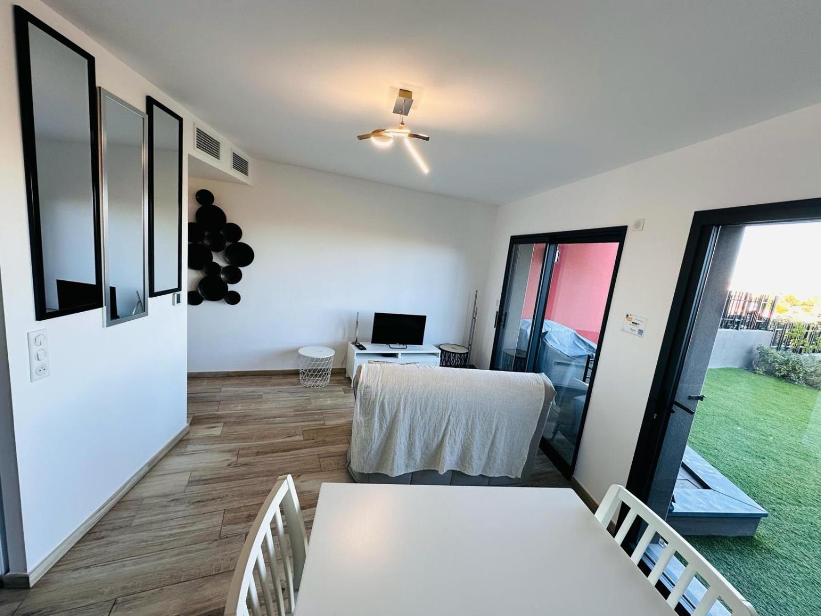 Aux Vents Du Sud Apartamento *